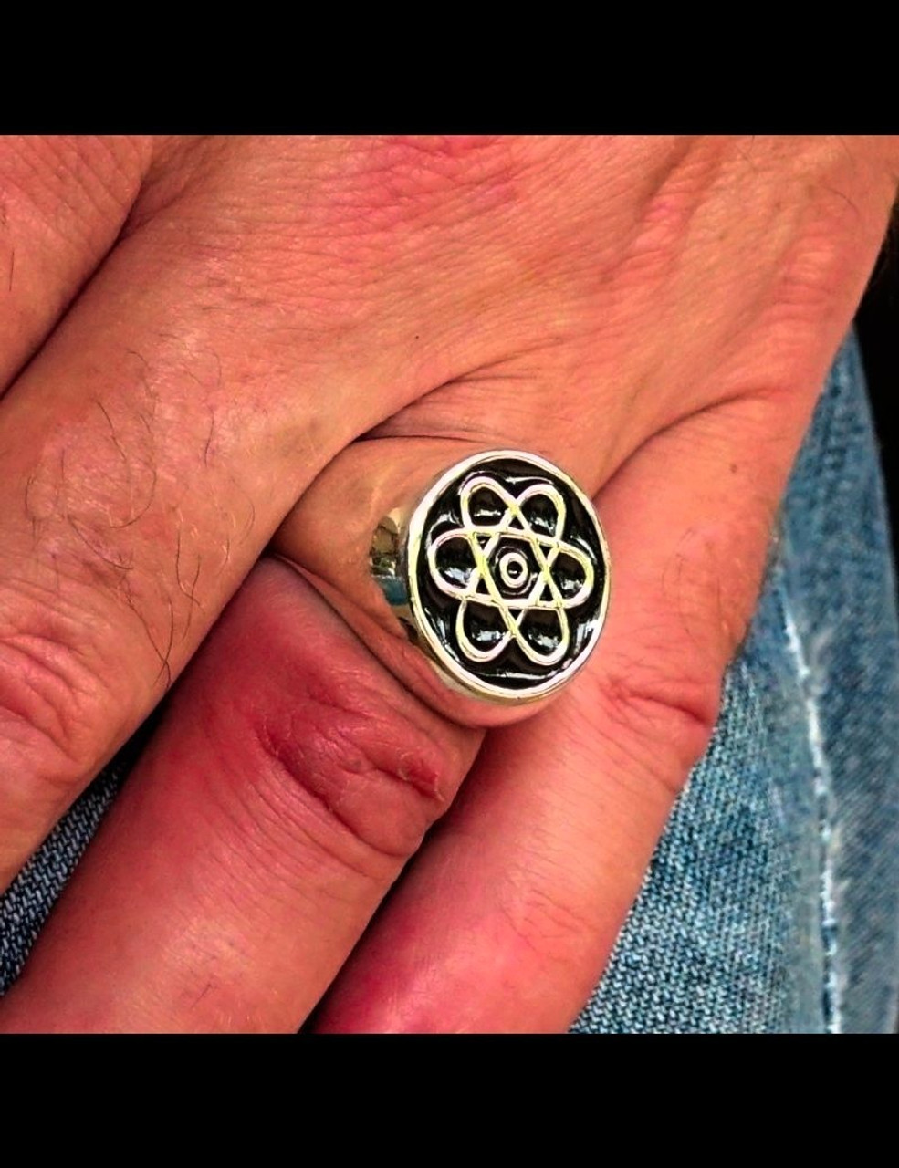 Minter + Richter | Black Zirconium Mens Ring | Handcrafted Zirconium  Wedding Ring - ATOMIC NUMBER 40