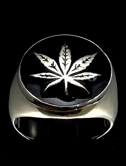 Sterling silver signet ring Plant leaf with Black enamel high polished 925 silver