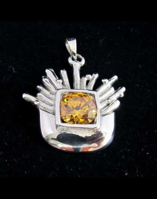 Stunning Sterling silver Pendant with a round cut Sparkling Yellow CZ high polished 925 silver