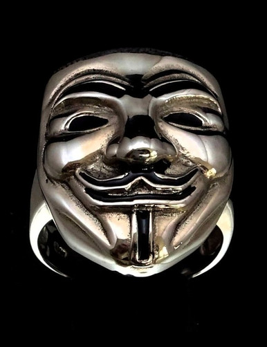 Sterling silver ring Harlequin Mask Vendetta Italy Comedia del
