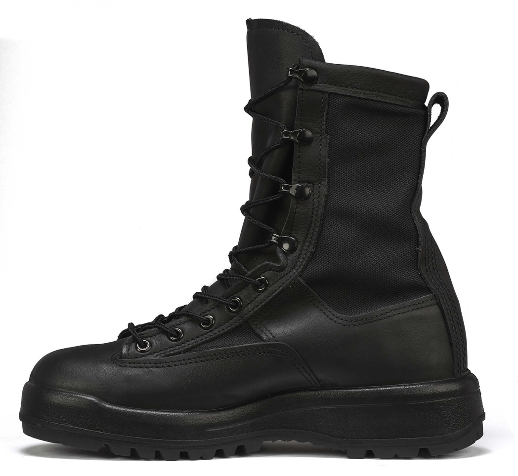 Belleville 700 waterproof Gore-Tex flight & duty boot.