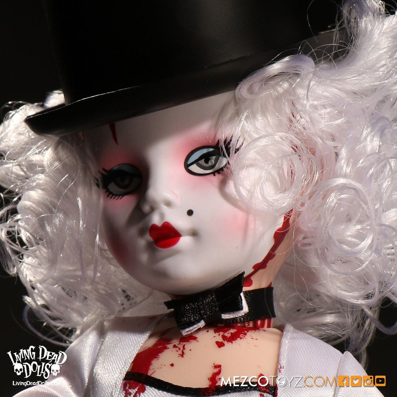 living dead dolls series 33