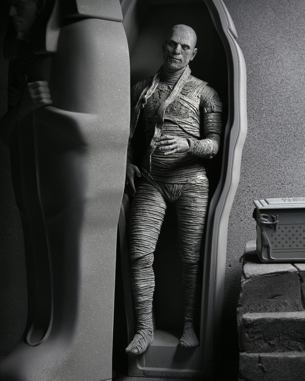NECA Universal Monsters Ultimate Mummy Black and White Version 7