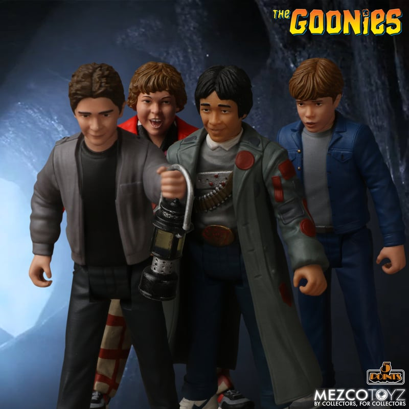 Mezco Toyz 5 Points The Goonies Figure Set | Movie Collectible