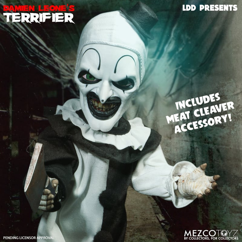 Mezco Toyz LDD Presents Terrifier: Art the Clown Doll - Chilling