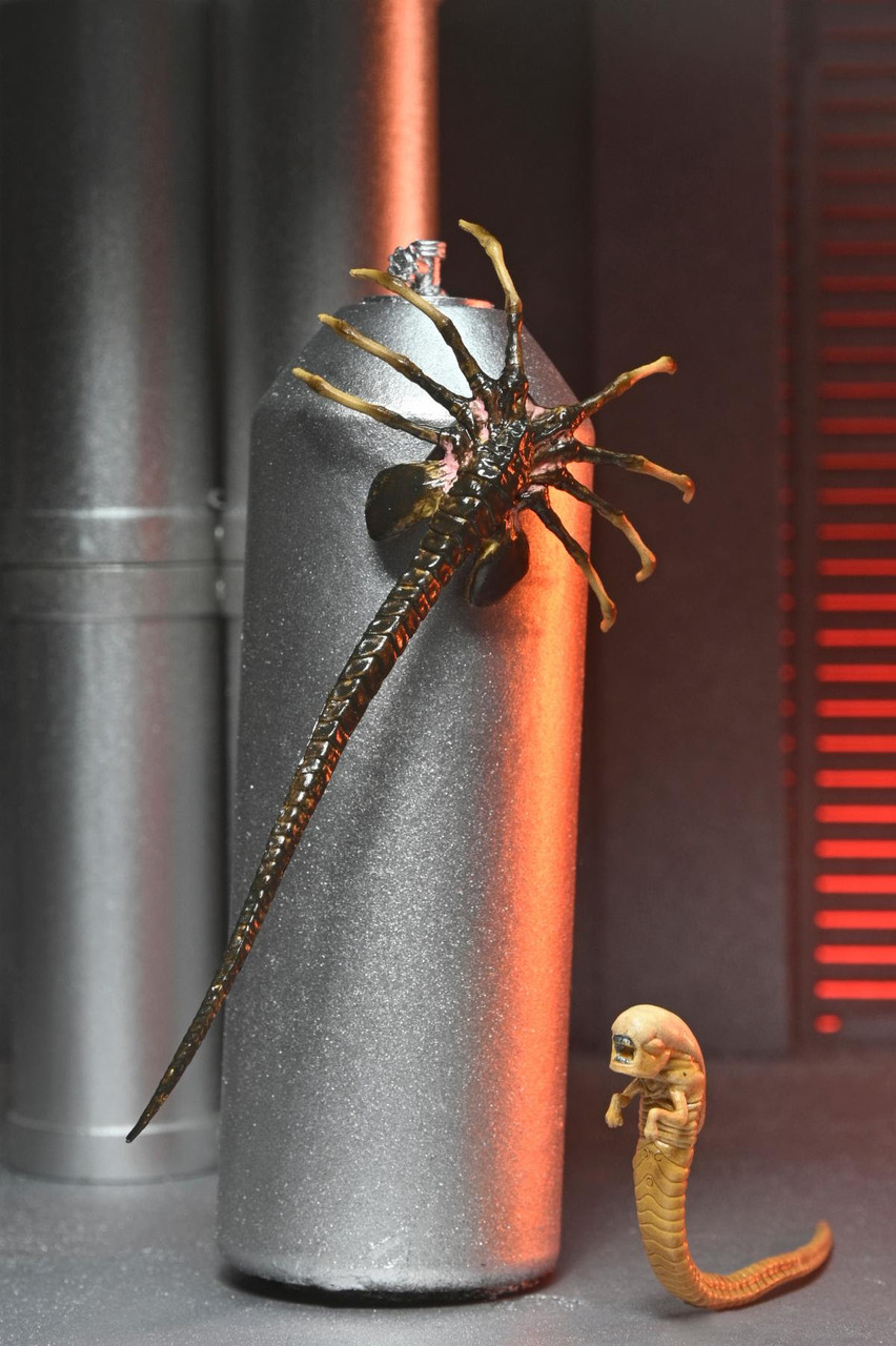 NECA Alien: Romulus Ultimate Xenomorph XX121 7-Inch Scale Action