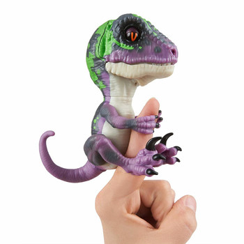 Fingerlings Untamed Dinosaur Razor the Velociraptor Figure (Purple) Fingerlings Untamed Dinosaur Razor the Velociraptor Figure (Purple)