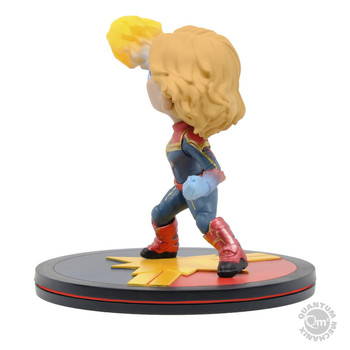 Captain Marvel Diorama Q-Fig Figure Captain Marvel Diorama Q-Fig Figure