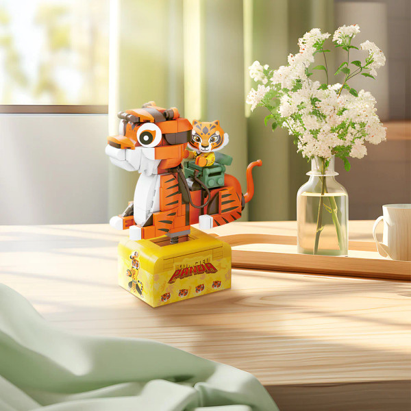 Pantasy Kung Fu Panda - Tigress's Cosrider