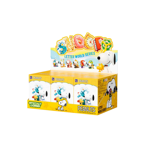 Pantasy Peanuts Snoopy Letter World Series Blind Box