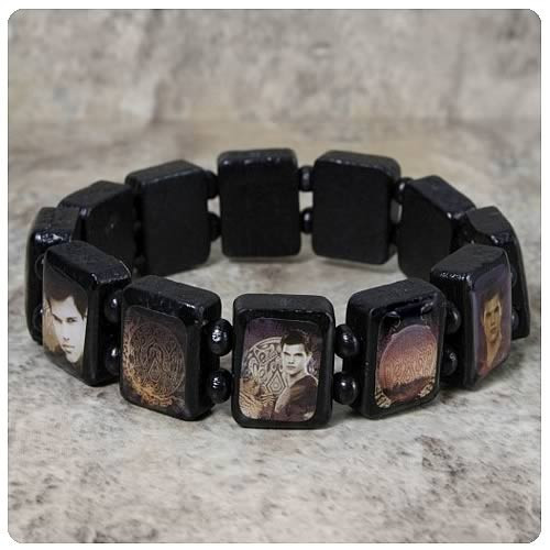 Twilight Breaking Dawn Jacob Wooden Bracelet