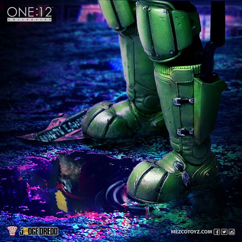 Judge Dredd 1:12 Scale Action Figure