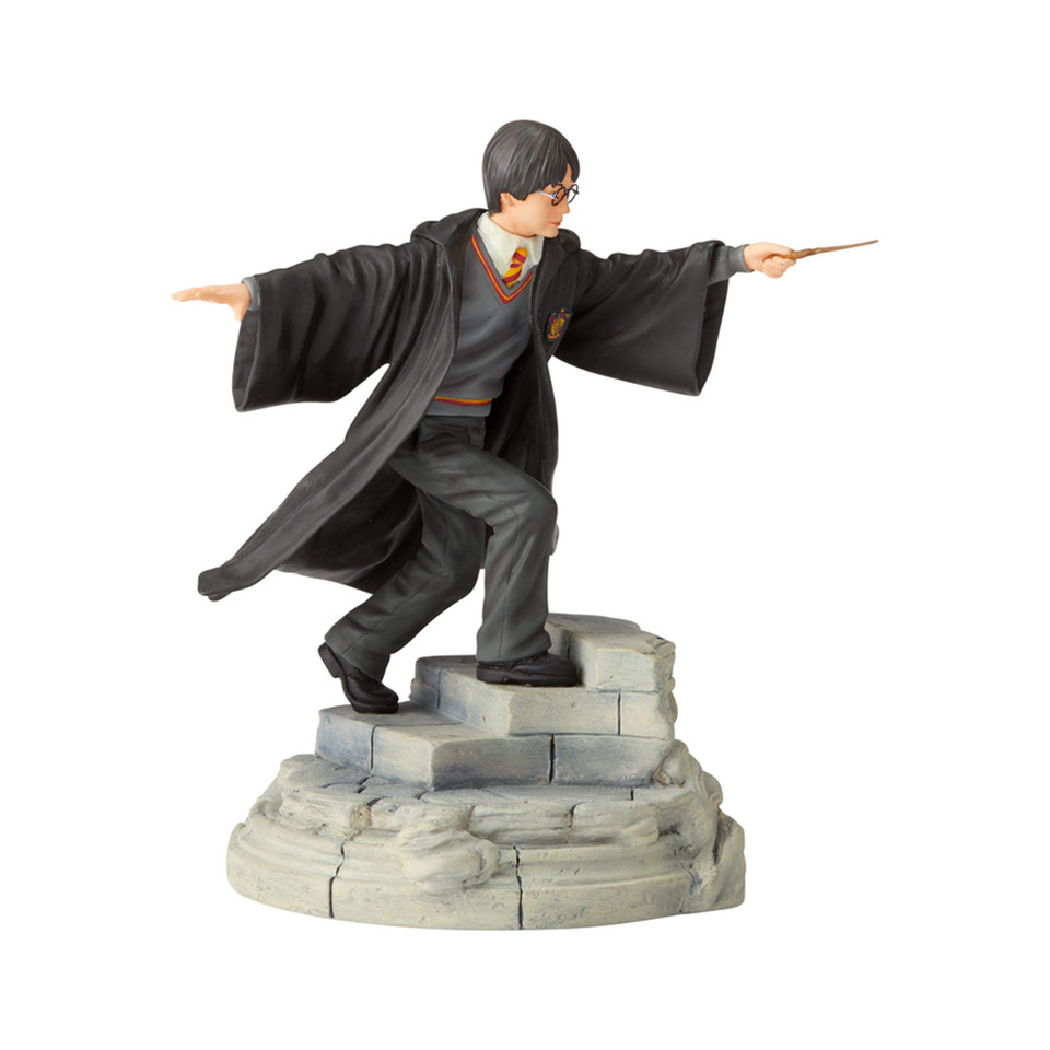 Wizarding World of Harry Potter Harry Potter Year One Statue