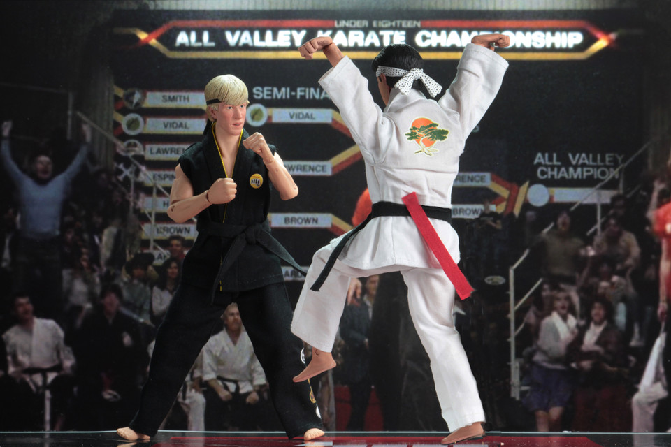 Karate Kid 1984 All-Valley Karate Championships Tournament Cloth 8-Inch Action Figure 2-Pack