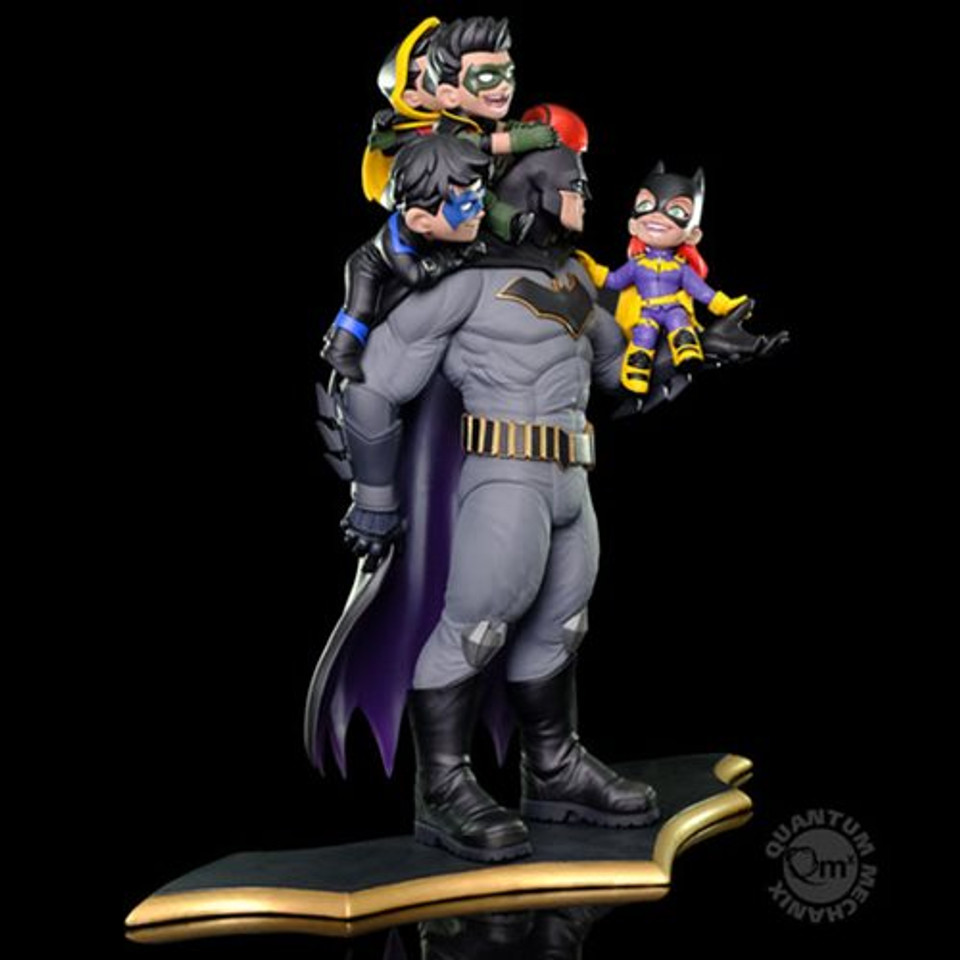 Batman Family Q-Master Diorama Statue