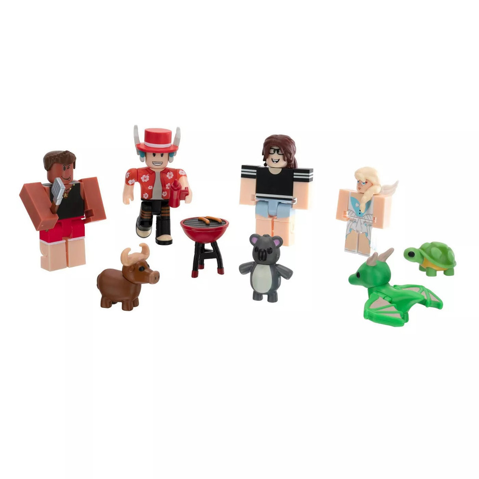 Roblox Adopt Me Backyard BBQ Figure Pack (Includes Exclusive Virtual Item)