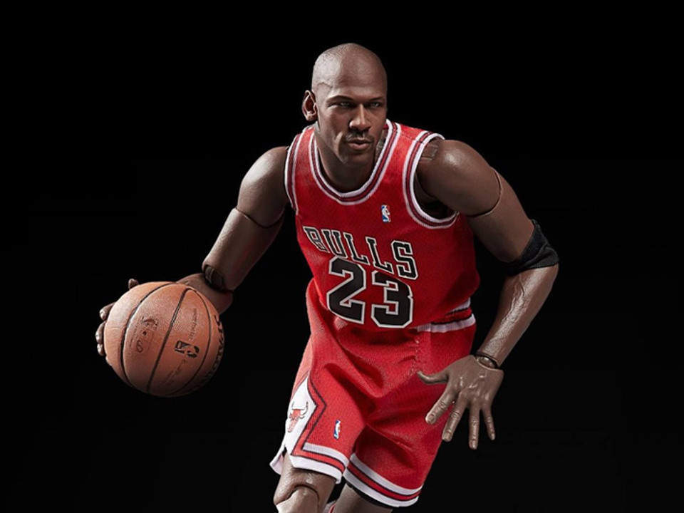 NBA Collection Michael Jordan Motion Masterpiece 1:9 Scale Action Figure