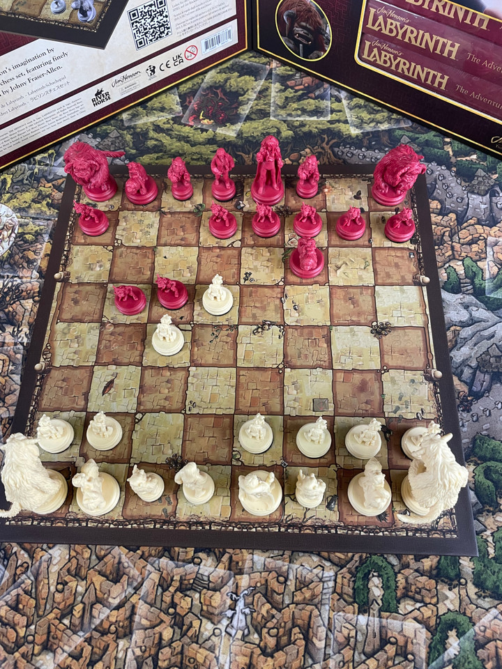 Jim Henson's Labyrinth: Chess Set