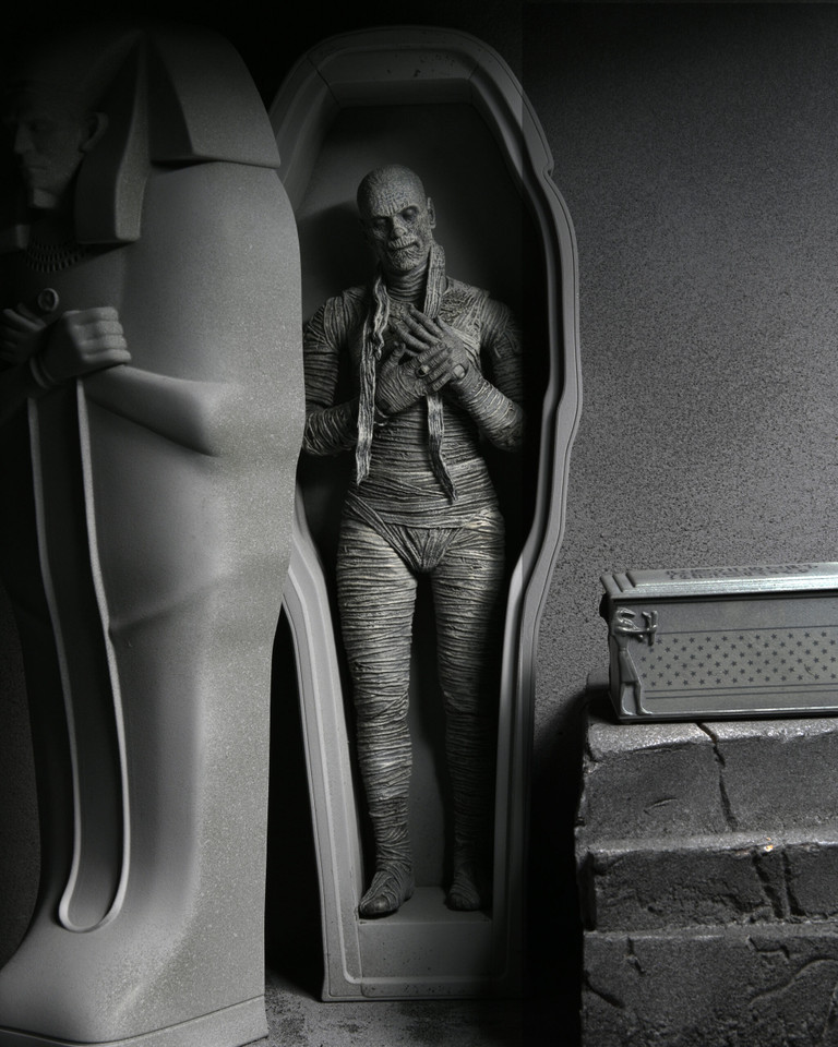 NECA Universal Monsters Ultimate Mummy Black and White Version 7-Inch Scale Action Figure