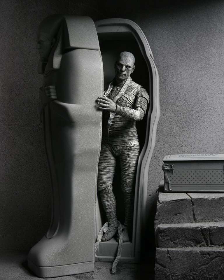 NECA Universal Monsters Ultimate Mummy Black and White Version 7-Inch Scale Action Figure