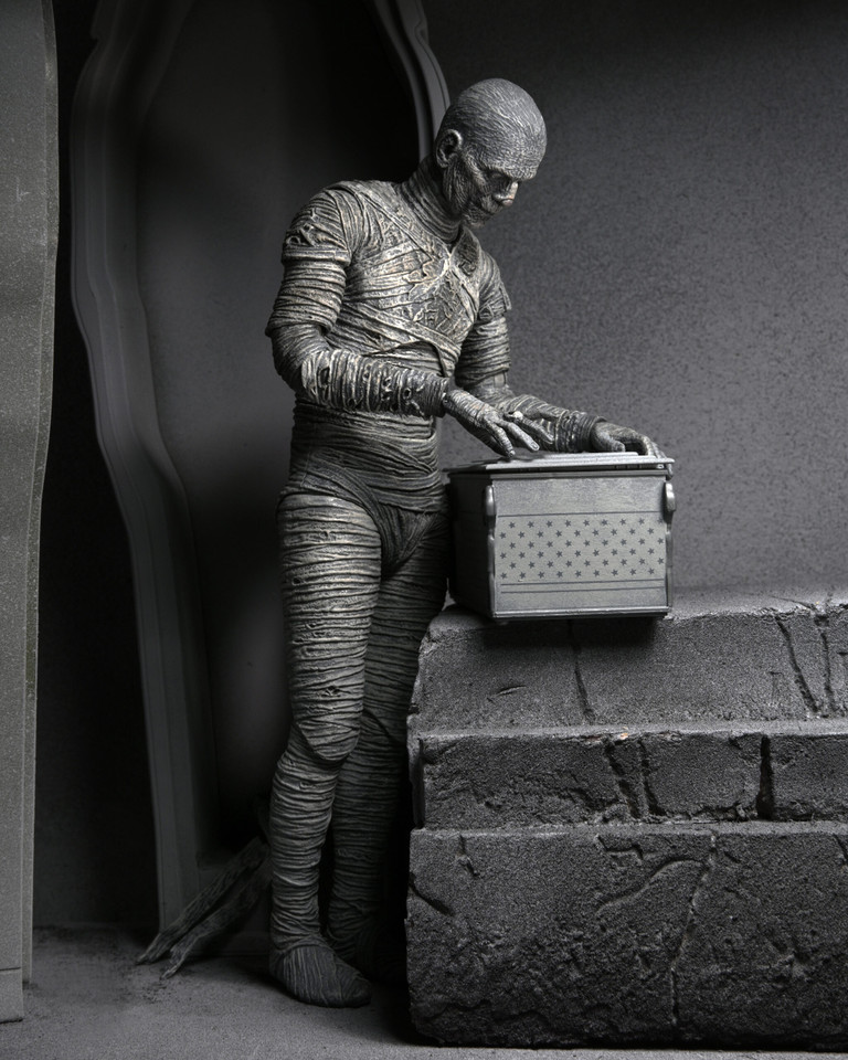 NECA Universal Monsters Ultimate Mummy Black and White Version 7-Inch Scale Action Figure