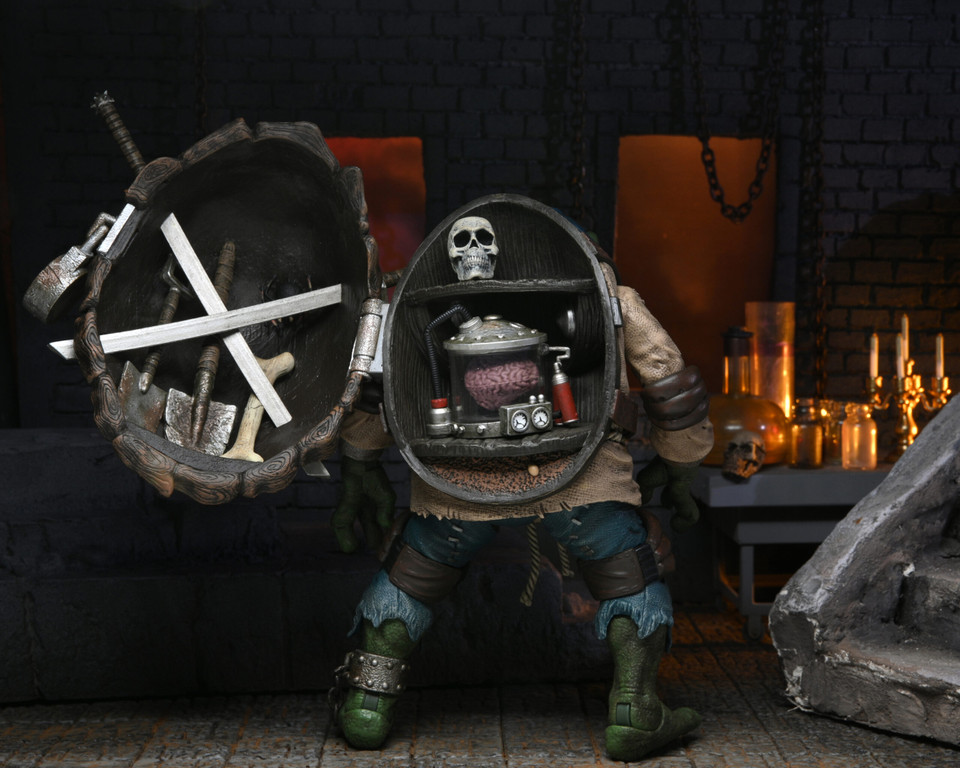 NECA Universal Monsters x Teenage Mutant Ninja Turtles Ultimate Leonardo as The Hunchback 7-Inch Scale Action Figure