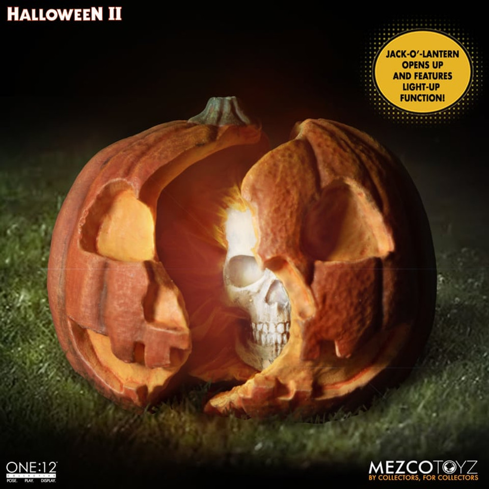 Mezco Toyz Halloween II (1981): Michael Myers One:12 Collective Action Figure