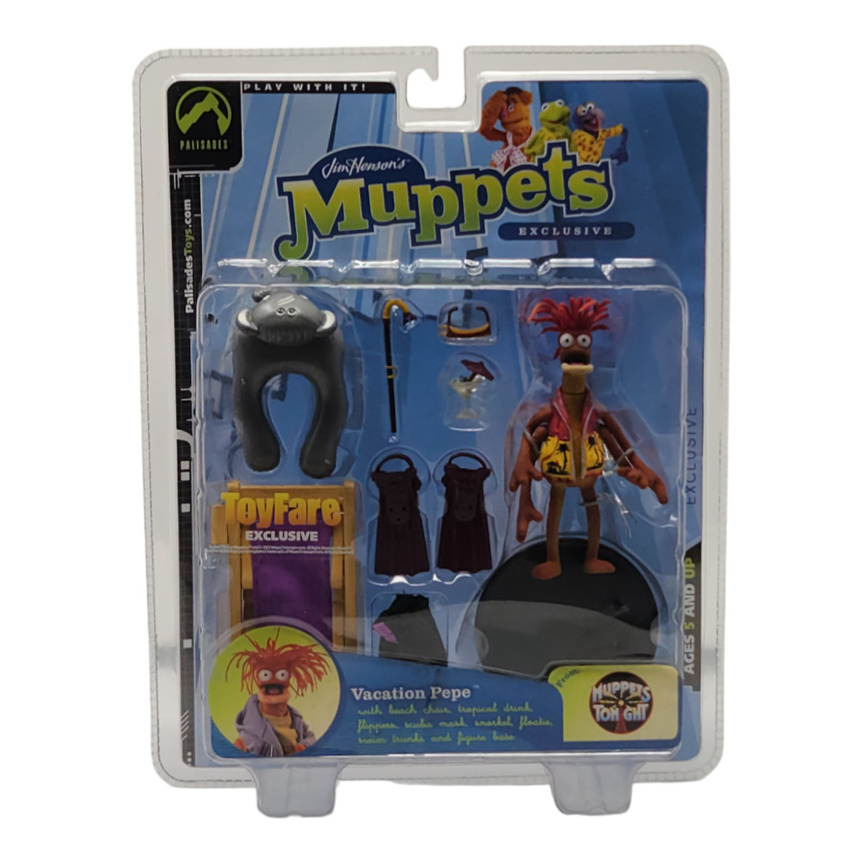 Palisades Muppets Vacation Pepe Action Figure - ToyFare Exclusive Collectible