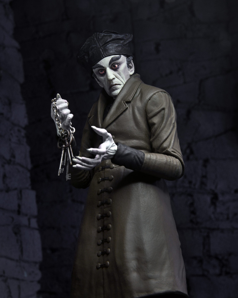 NECA Nosferatu Ultimate Count Orlok 7-Inch Scale Action Figure NECA Nosferatu Ultimate Count Orlok 7-Inch Scale Action Figure