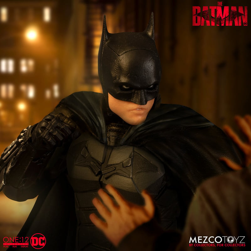 Mezco Toyz The Batman One:12 Collective Action Figure