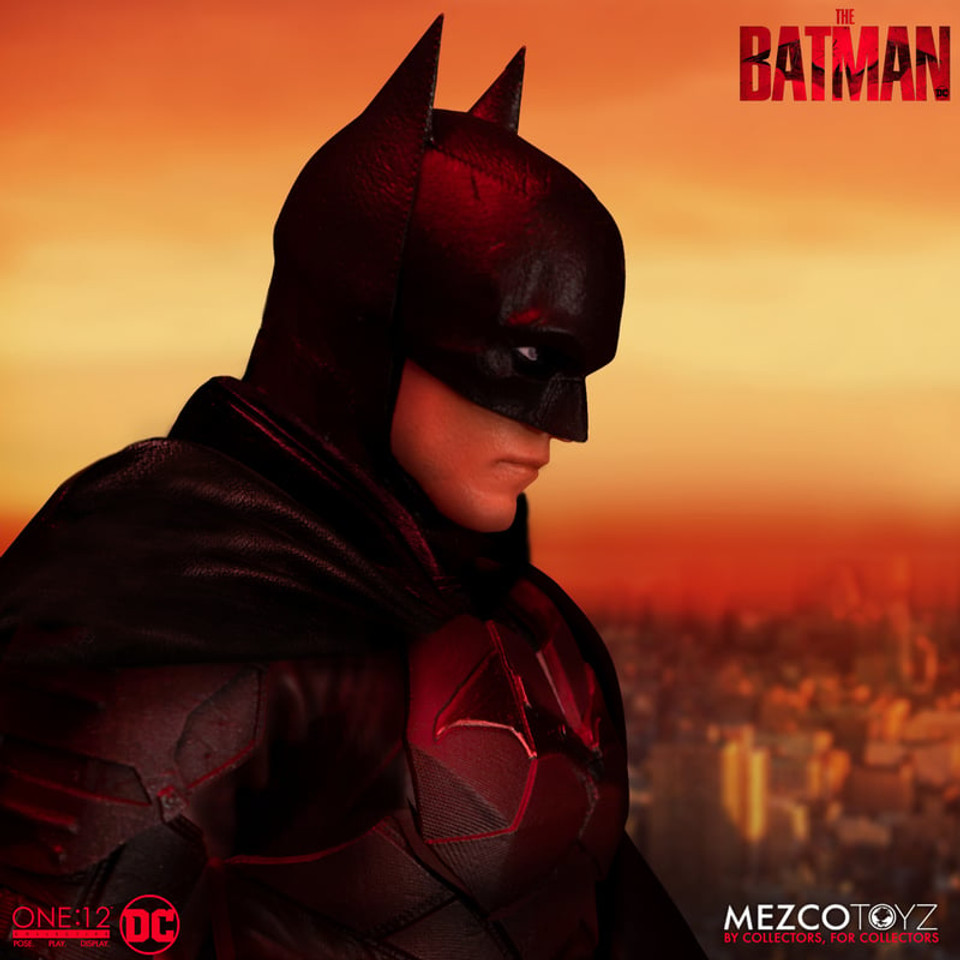 Mezco Toyz The Batman One:12 Collective Action Figure