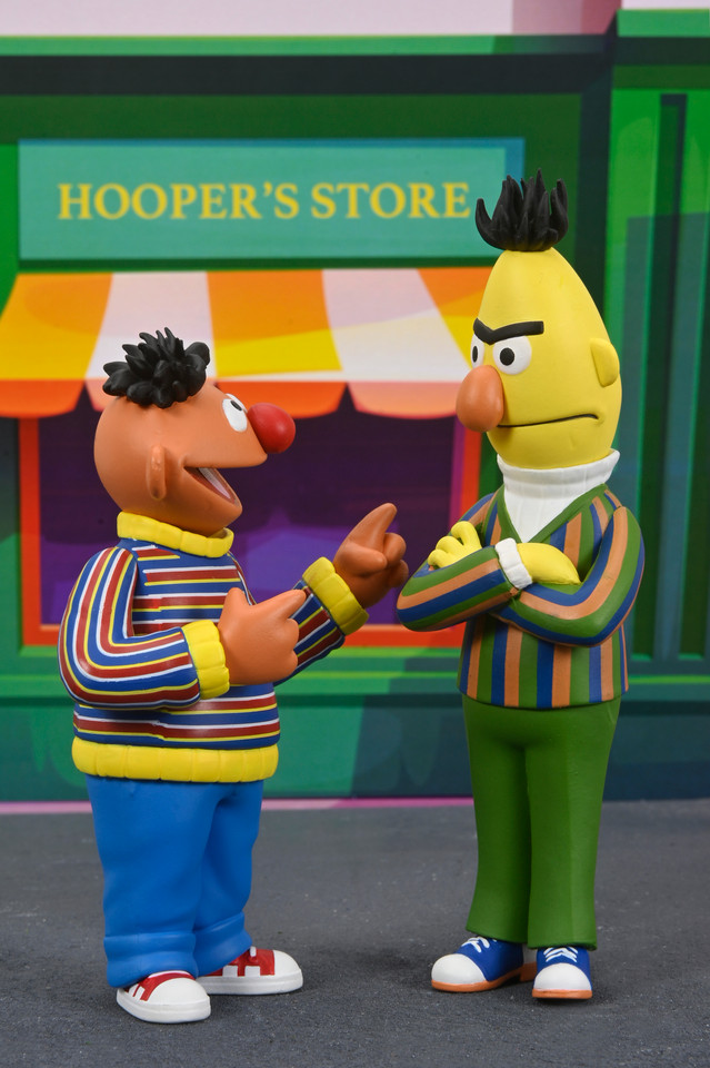 NECA Sesame Street Ernie Toony Classics 6-Inch Scale Action Figure NECA Sesame Street Ernie Toony Classics 6-Inch Scale Action Figure