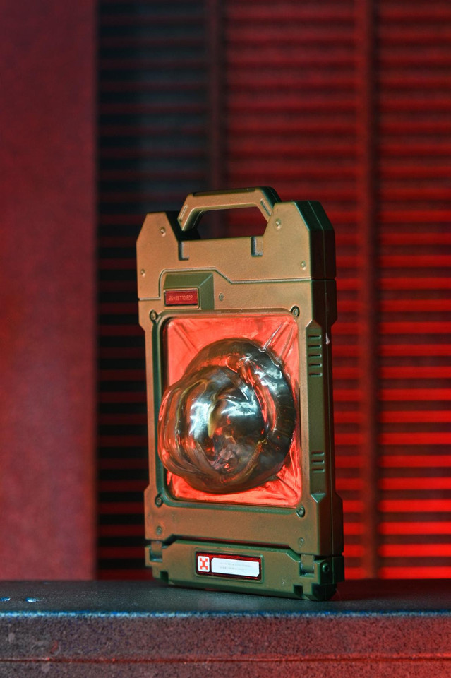 NECA Alien: Romulus Accessory Set NECA Alien: Romulus Accessory Set