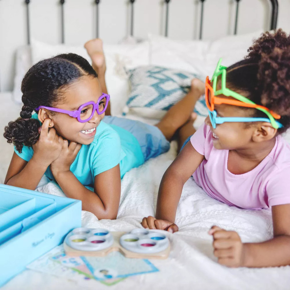 Melissa & Doug Blues Clues & You! Time for Glasses Eye Doctor Play Set