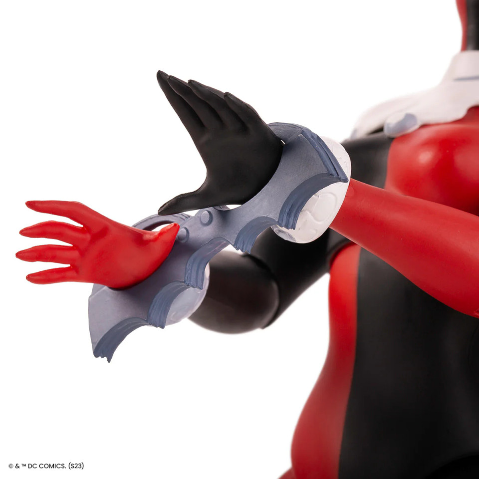 Mondo Batman: The Animated Series Harley Quinn 1:6 Scale Action Figure