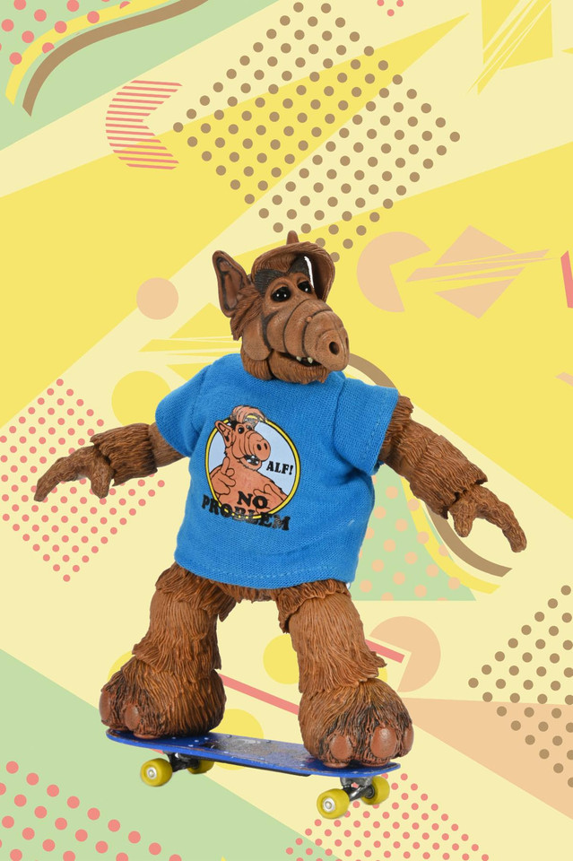 NECA ALF Ultimate Totally 80s Alf 7-Inch Scale Action Figure