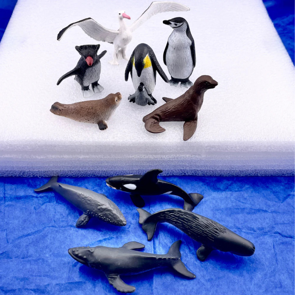 Antarctica TOOB® – Mini Polar Animal Figure Set Antarctica TOOB® – Mini Polar Animal Figure Set