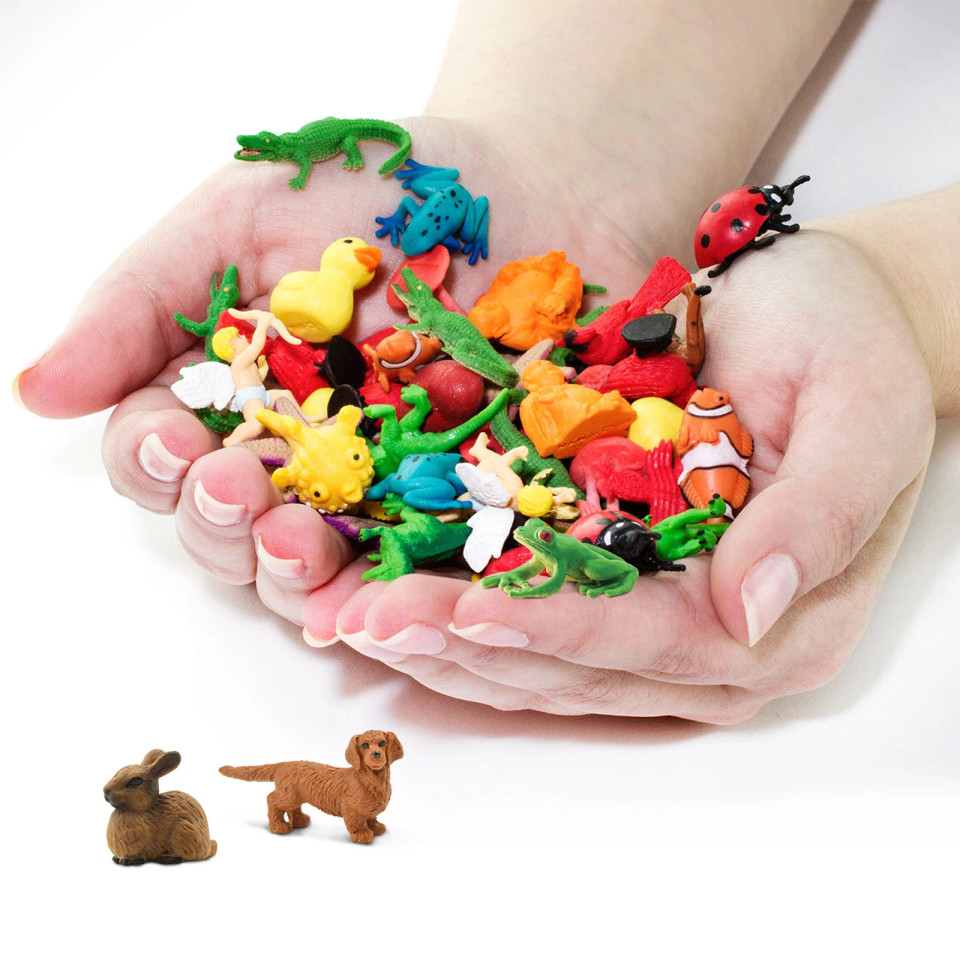 Pets Fun Pack – Mini Pet Animal Figure Set