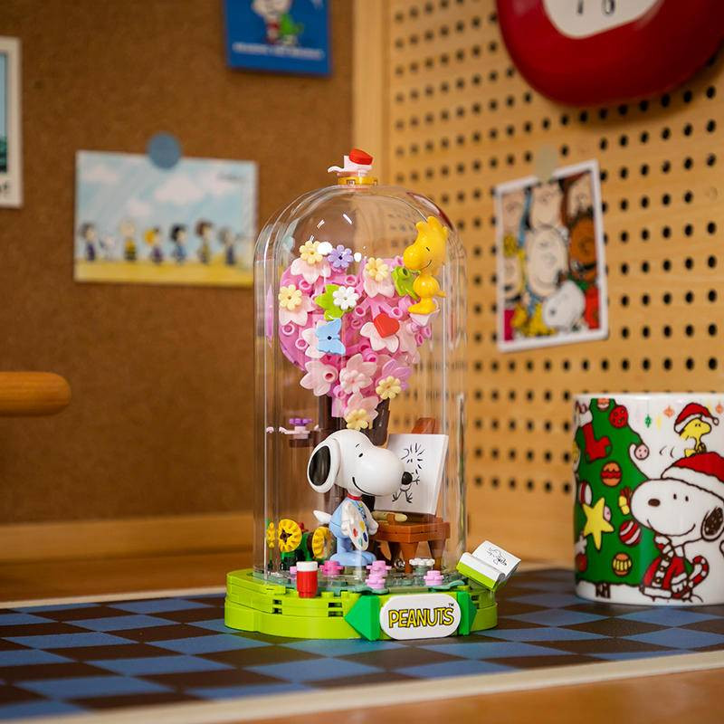 Pantasy Peanuts Art World