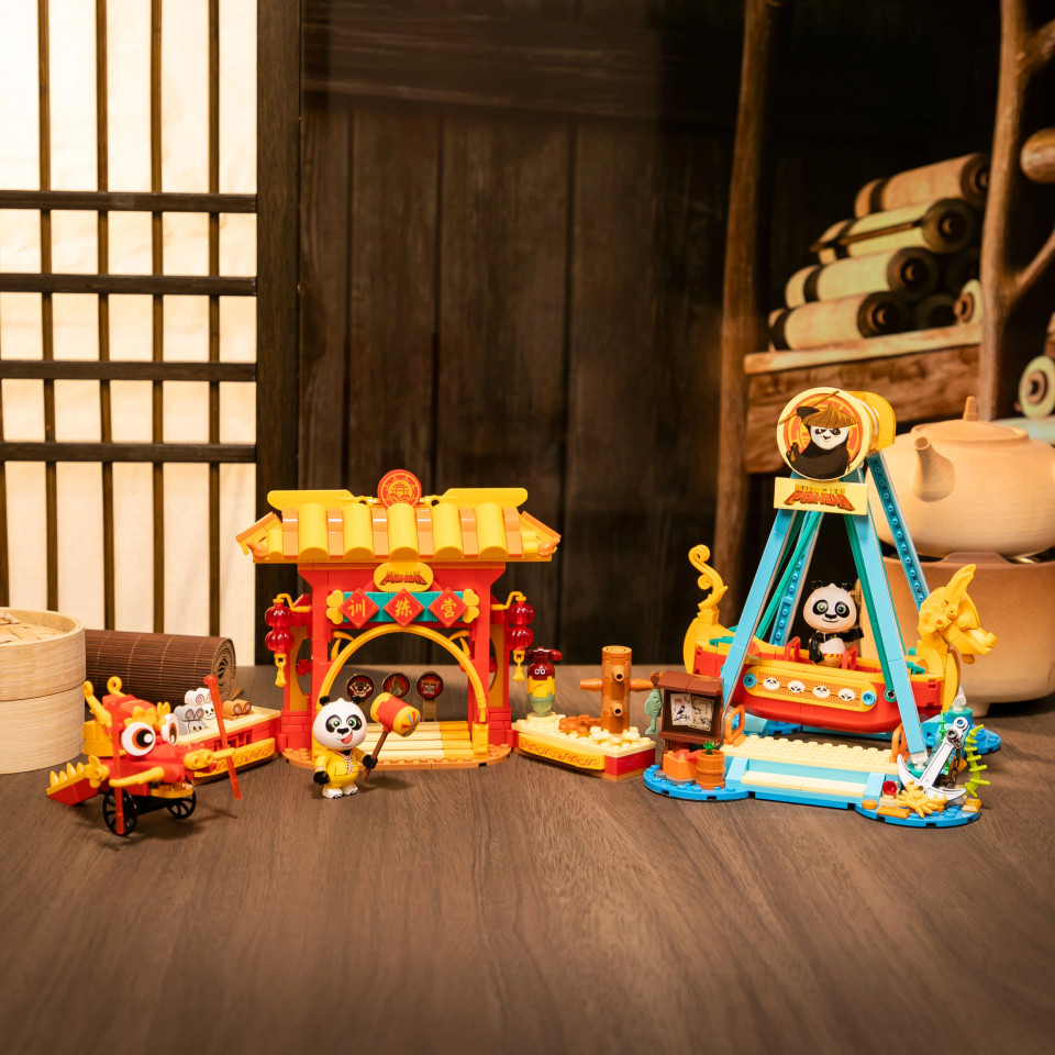 Pantasy Kung Fu Panda Adventure Park - Pirate Ship Ride