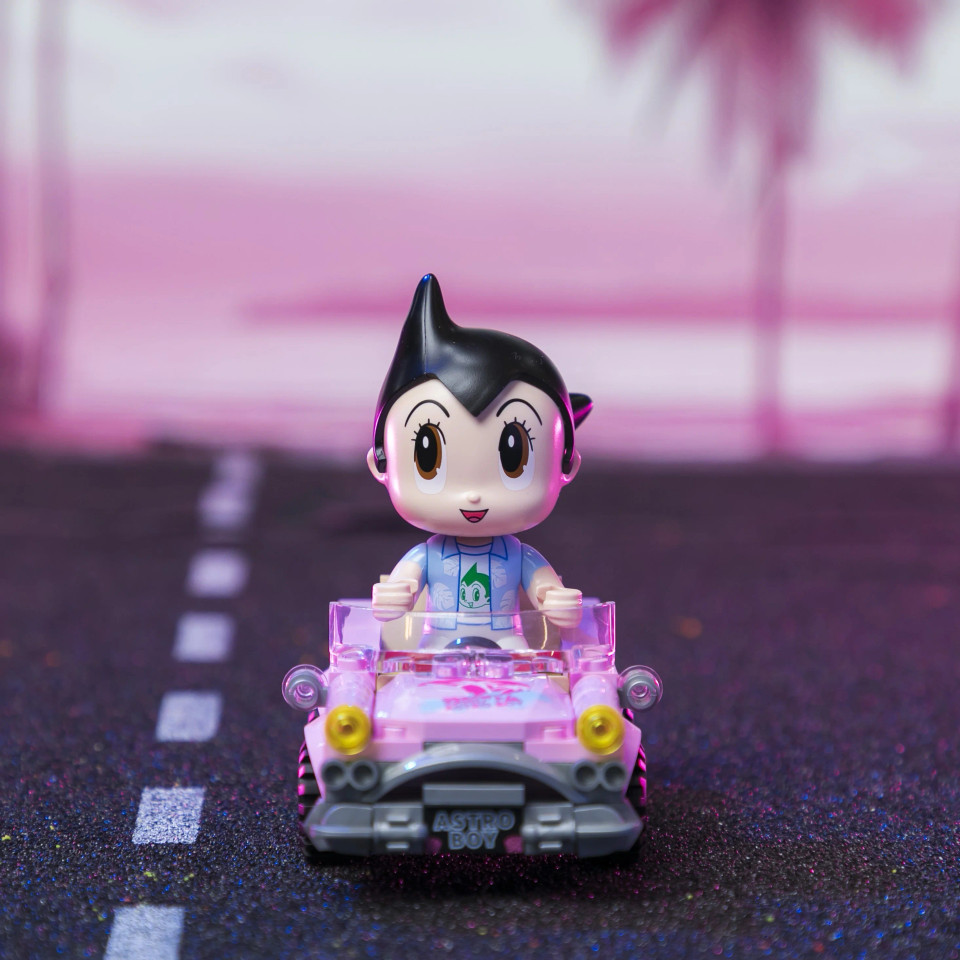 Pantasy Astro Boy Fantastic Car Series - Vintage Car Pantasy Astro Boy Fantastic Car Series - Vintage Car
