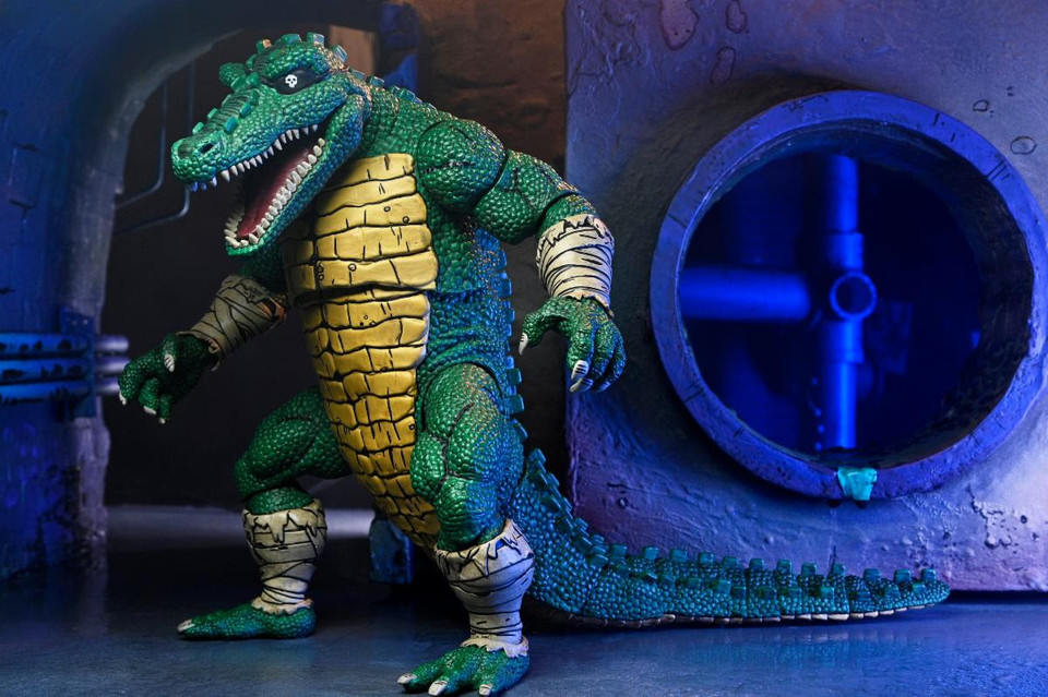 NECA Teenage Mutant Ninja Turtles Mirage Comics Leatherhead Deluxe Action Figure NECA Teenage Mutant Ninja Turtles Mirage Comics Leatherhead Deluxe Action Figure