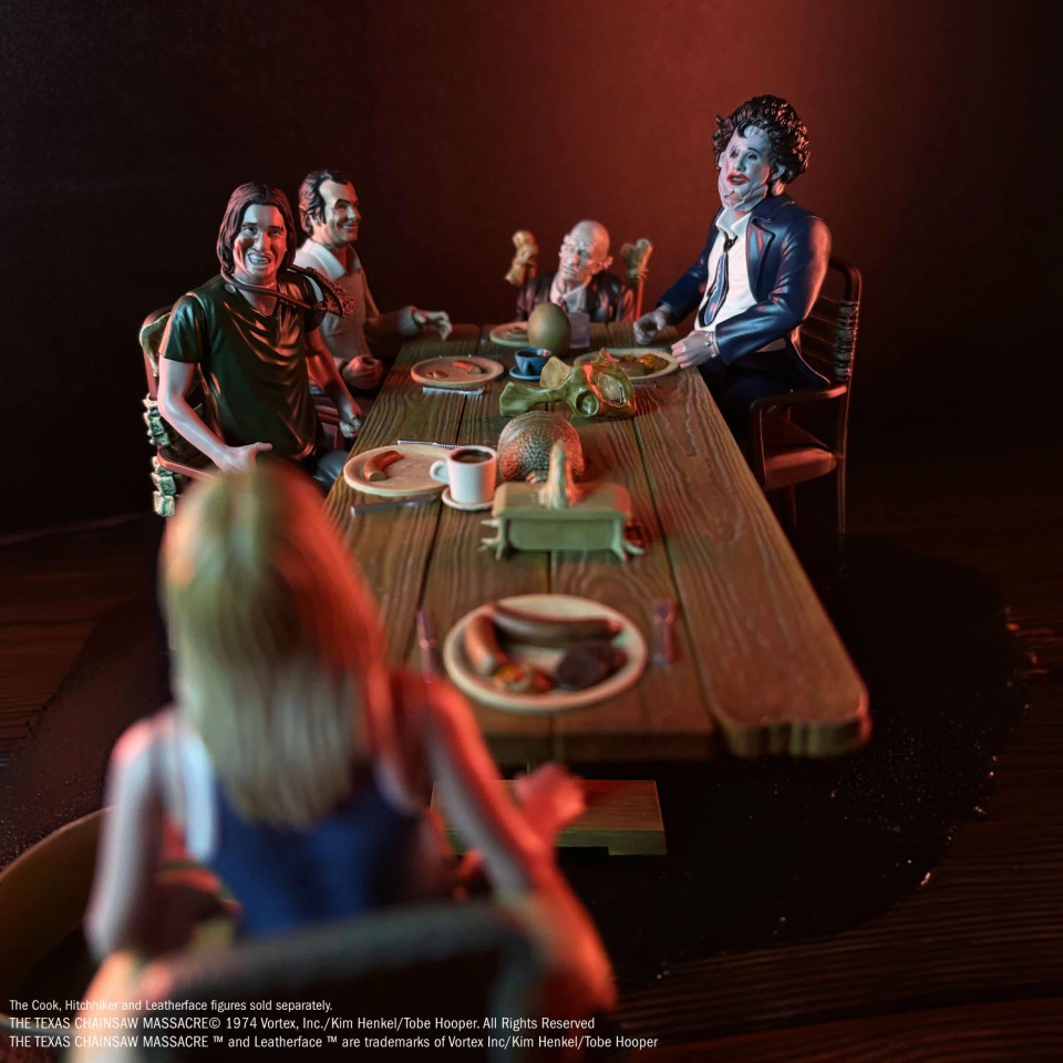 Trick or Treat Studios The Texas Chainsaw Massacre (1974) â€“ Dinner Scene Playset