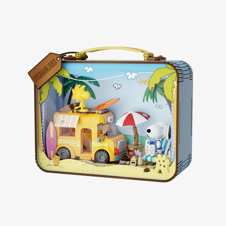 Pantasy Peanuts Snoopy's Suitcase Pantasy Peanuts Snoopy's Suitcase