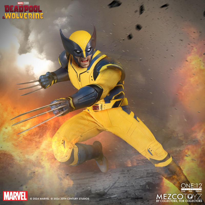Mezco Toyz Deadpool & Wolverine Wolverine Deluxe Edition One:12 Collective Action Figure