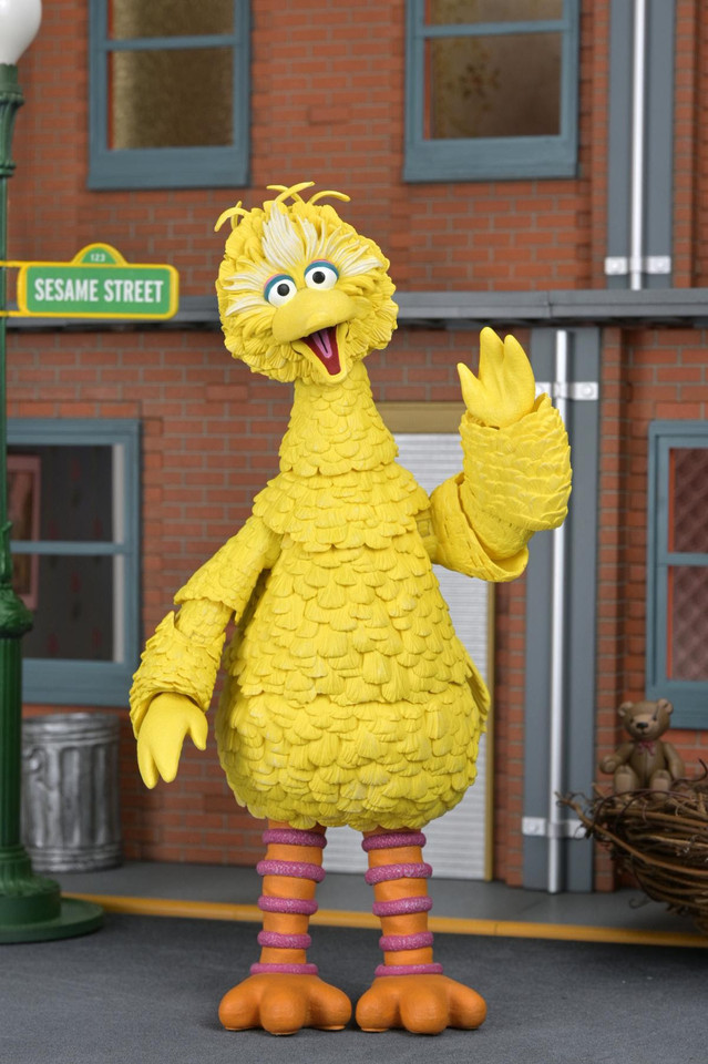 [PRE-ORDER] NECA Sesame Street Ultimate Big Bird 7-Inch Scale Action Figure