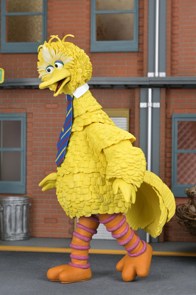 [PRE-ORDER] NECA Sesame Street Ultimate Big Bird 7-Inch Scale Action Figure