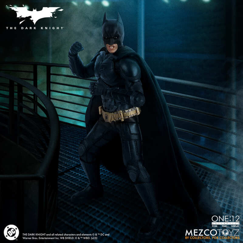 [PRE-ORDER] Mezco Toyz One:12 Collective The Dark Knight Batman Action Figure