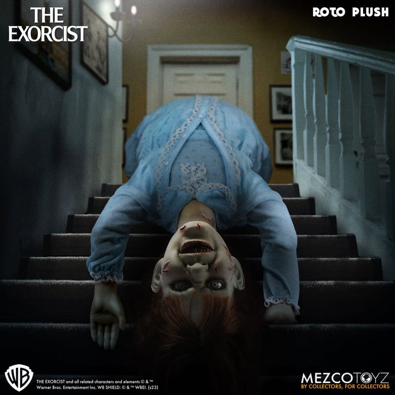 Mezco Toyz The Exorcist Regan MacNeil Mezco Designer Series 18-Inch Roto Plush Doll
