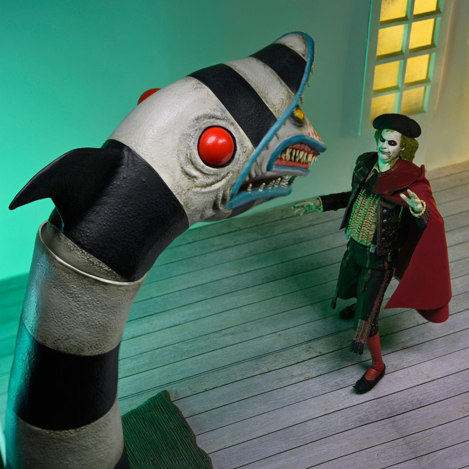 NECA Beetlejuice Beetlejuice 7-Inch Scale Ultimate “Matador” Beetlejuice & Sandworm 2-Pack Action Figures